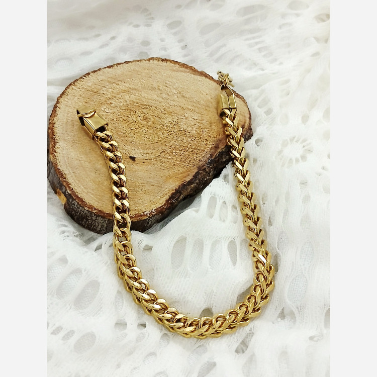 دستبند مردانه طلایی سه بعدی. استیل خاص