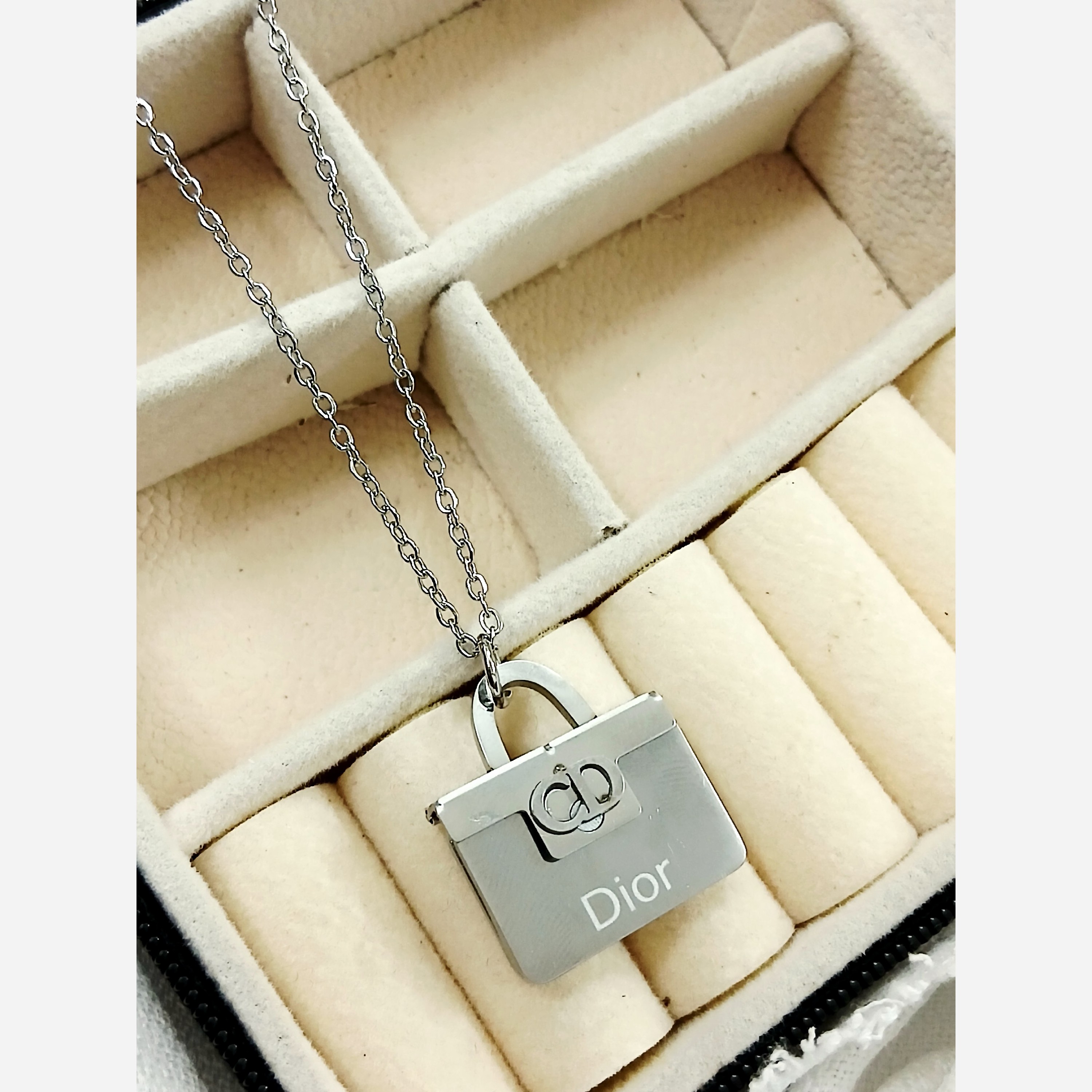گردنبند پاکت عشق نقره ای نقره ای رنگ ثابت