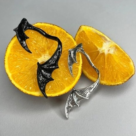 ایرکاف بال اژدها مشکی و نقره ای