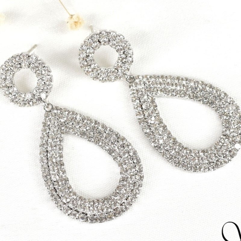 گوشواره طرح اشکی