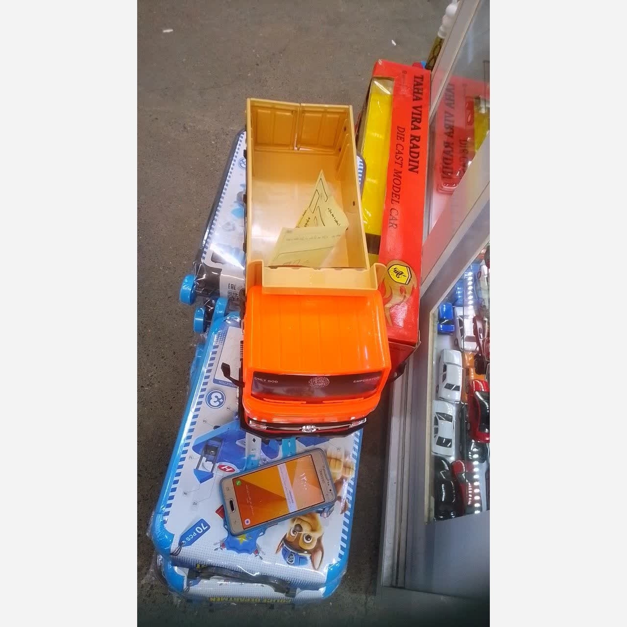ماشین خاور بزرگ درج