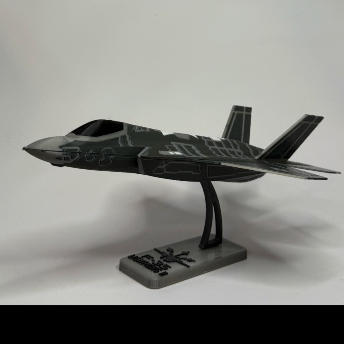 جنگنده F-35