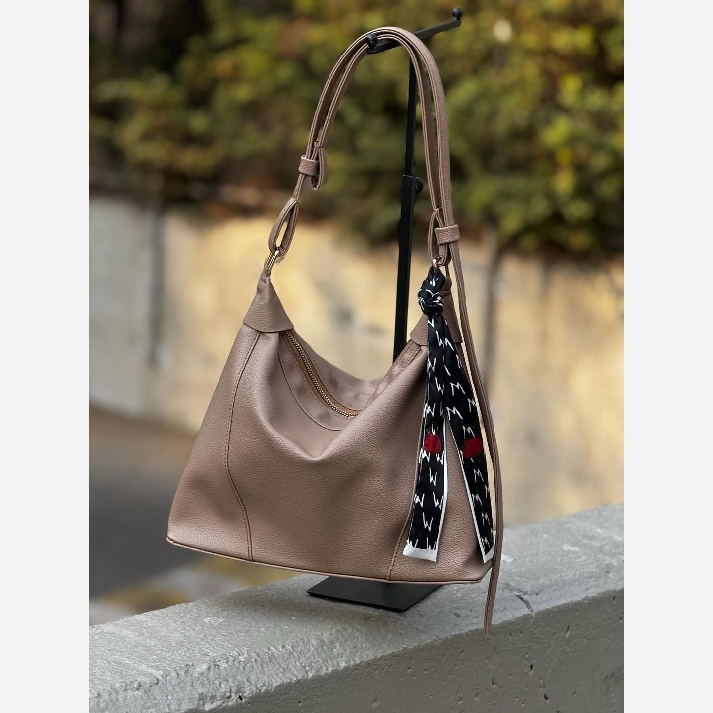 کیف دوشی اسکارف دار