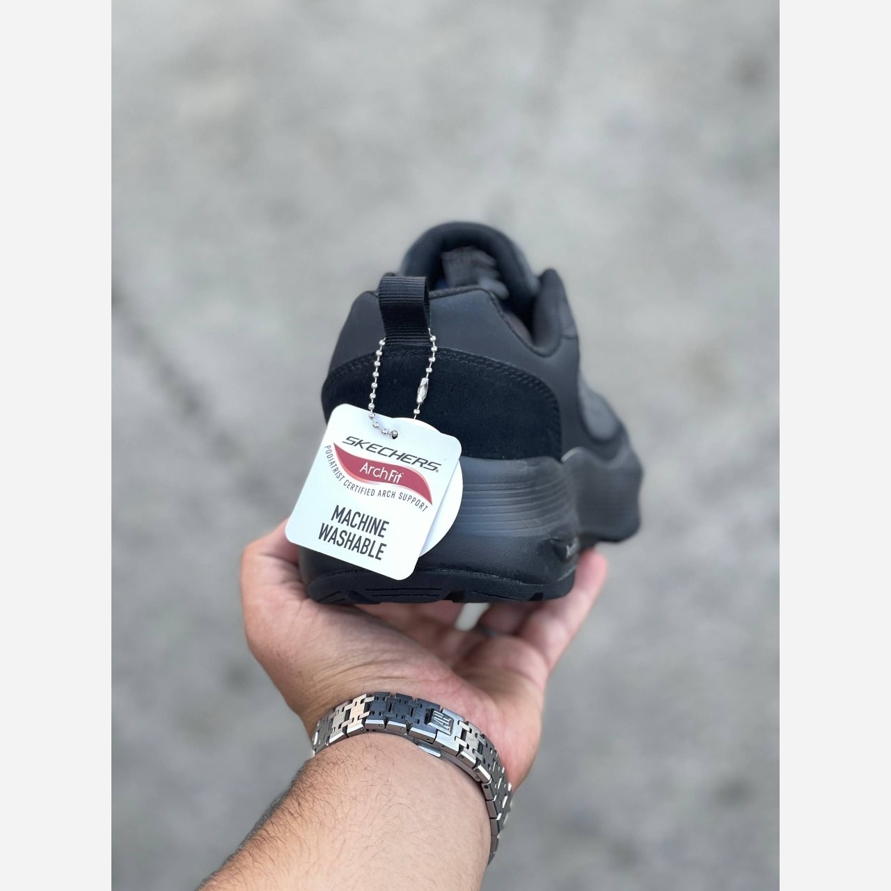 اسکیچرز مردانه مدل go walk مناسب طبیعتگردی