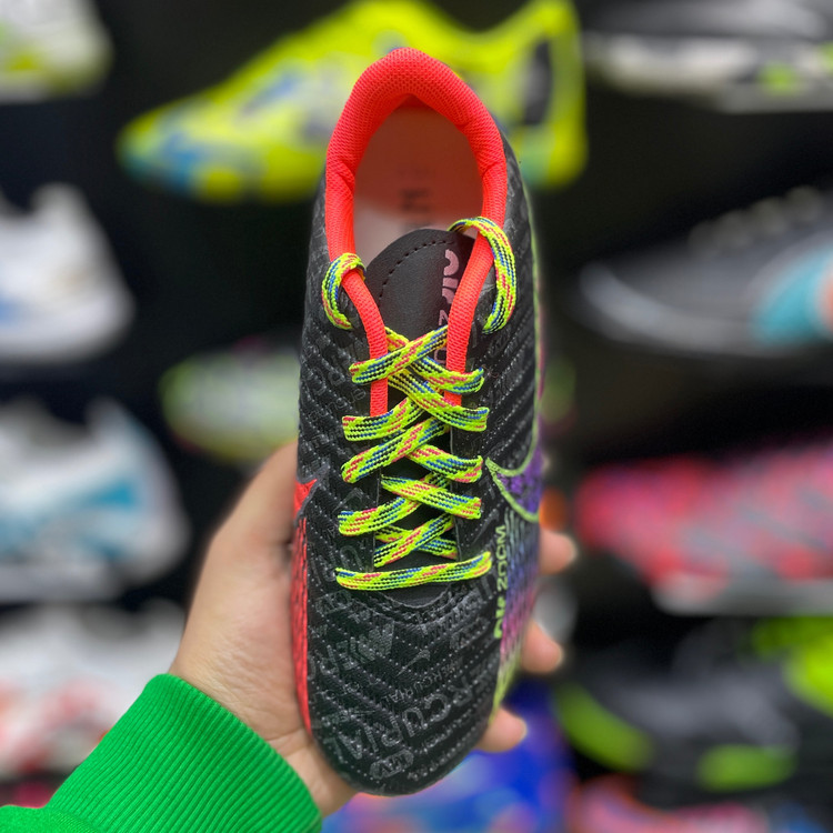 استوک میانه نایک Air Zoom