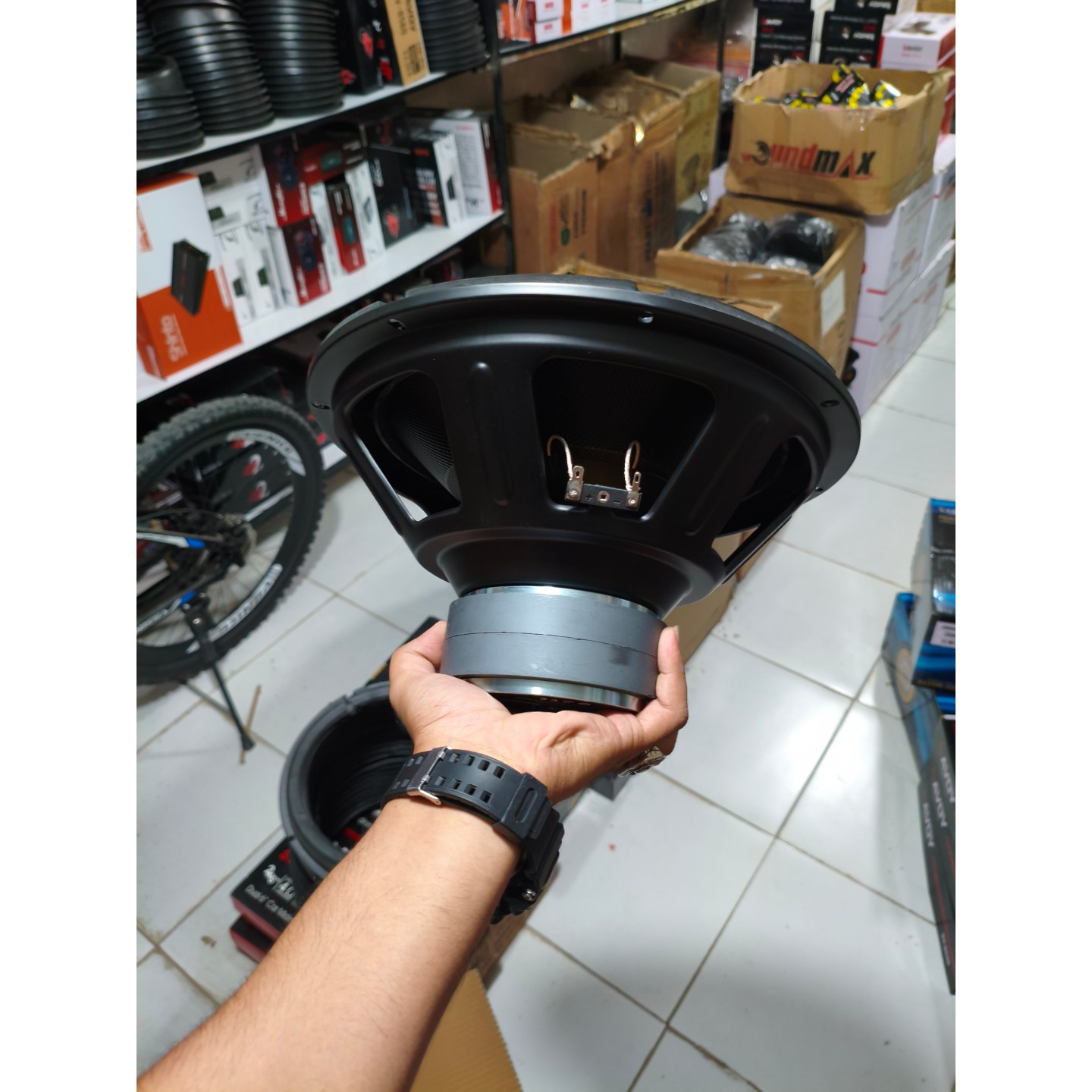 ساب ووفر اینفینیتی مدل PRIMUS 1270