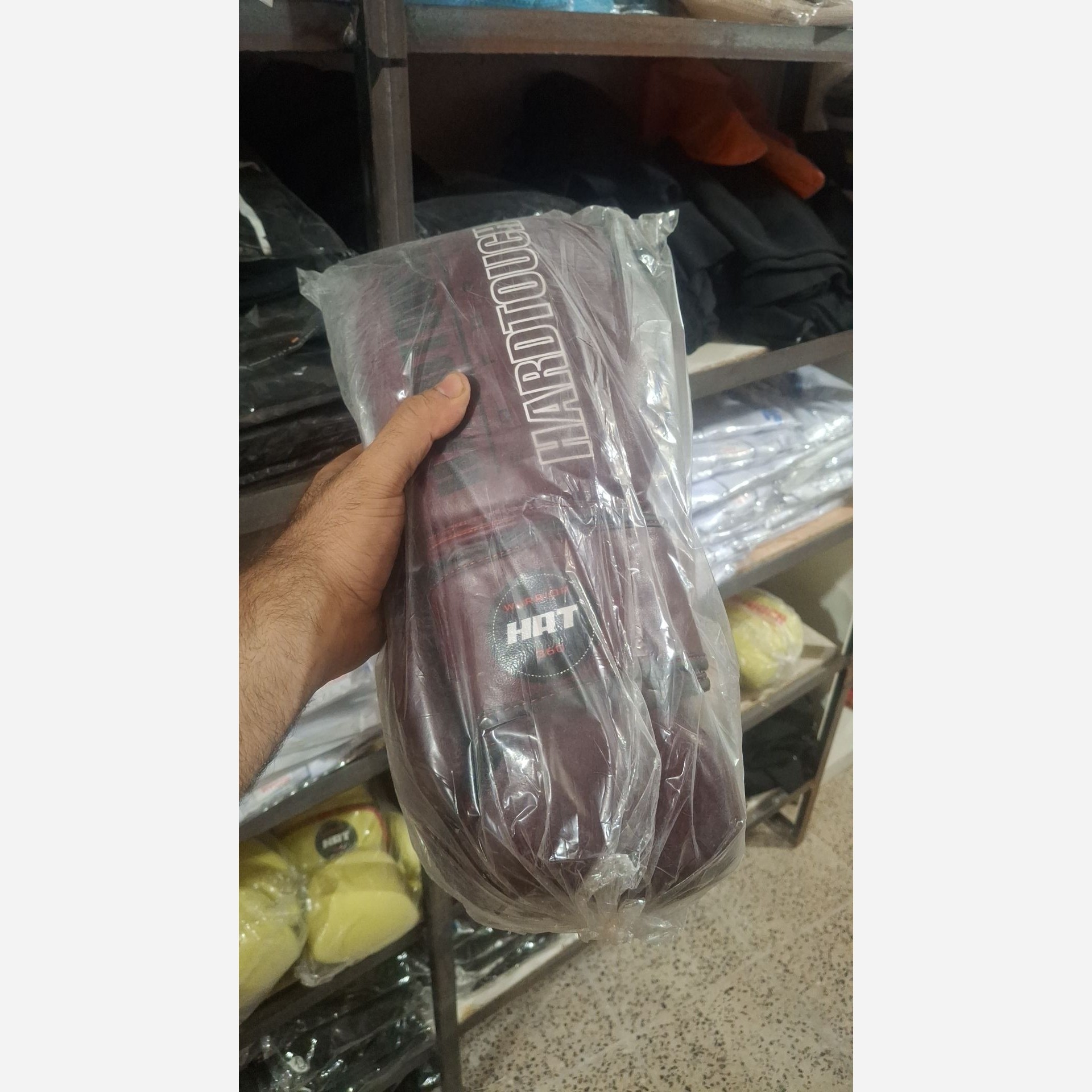 دستکش بوکس هارد تاچ Hard Touch چرم اعلا پاکستانی سایز 12
