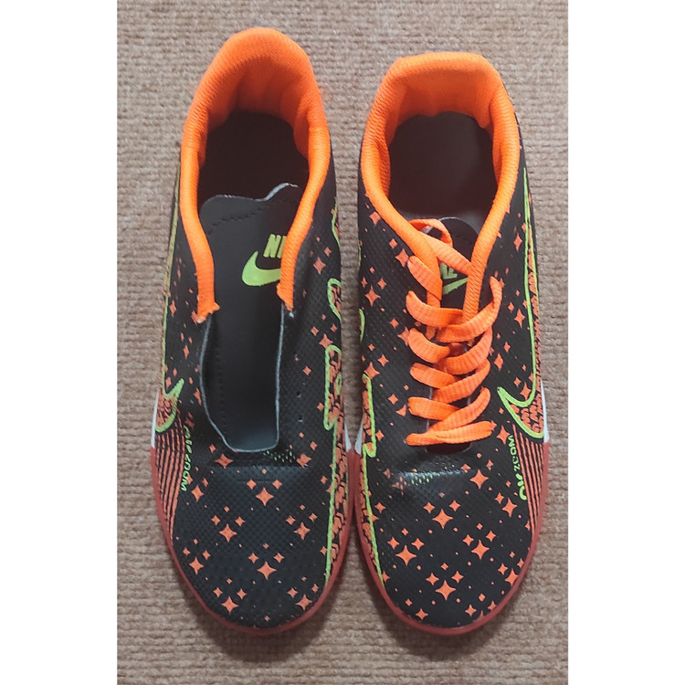 کفش فوتسال سالنی اعلا مارک Nike سایز 40 تا 44