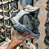 کفش مردانه Mizuno (باکیفیت)