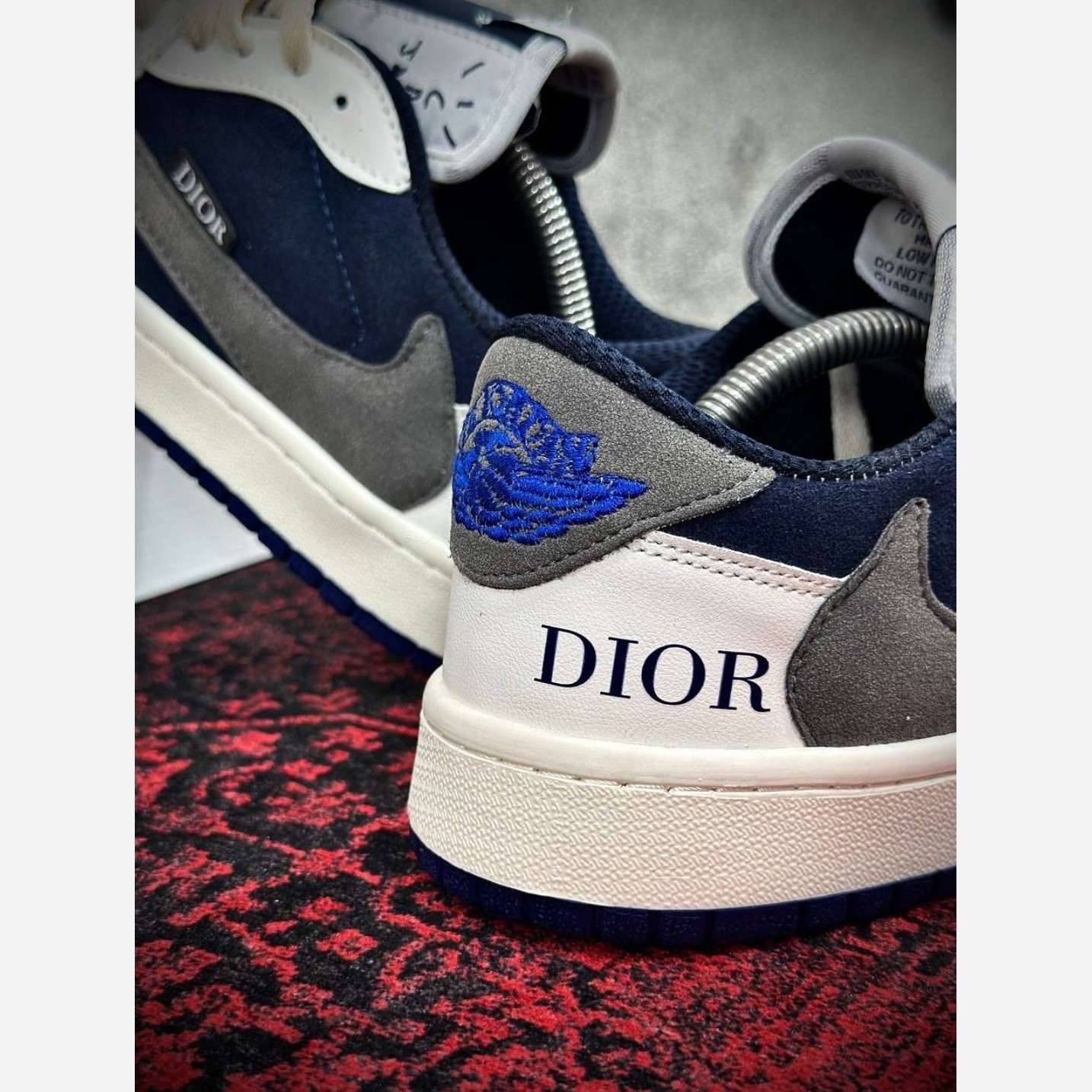 کفش ترویس Dior (کیفیت بالا)