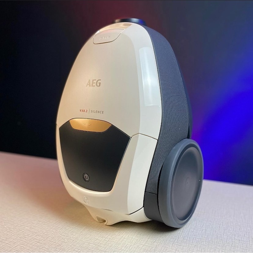 جاروبرقی 2200 وات آاگ آلمان مدل VX82-1-ALR اقساطی با ارسال رایگان