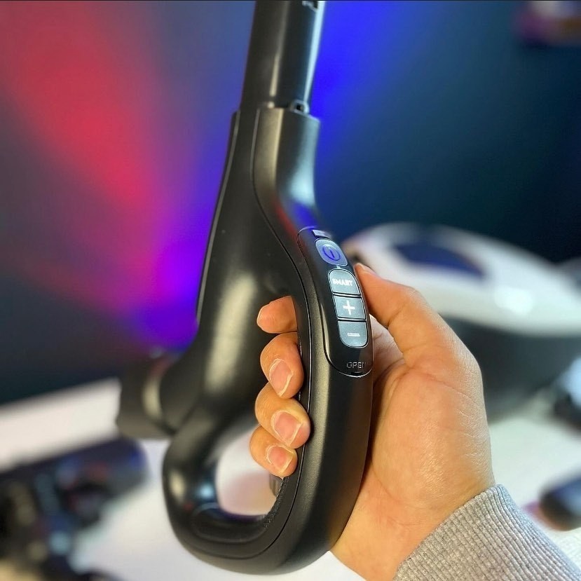 جاروبرقی 2200 وات آاگ آلمان مدل VX82-1-ALR اقساطی با ارسال رایگان