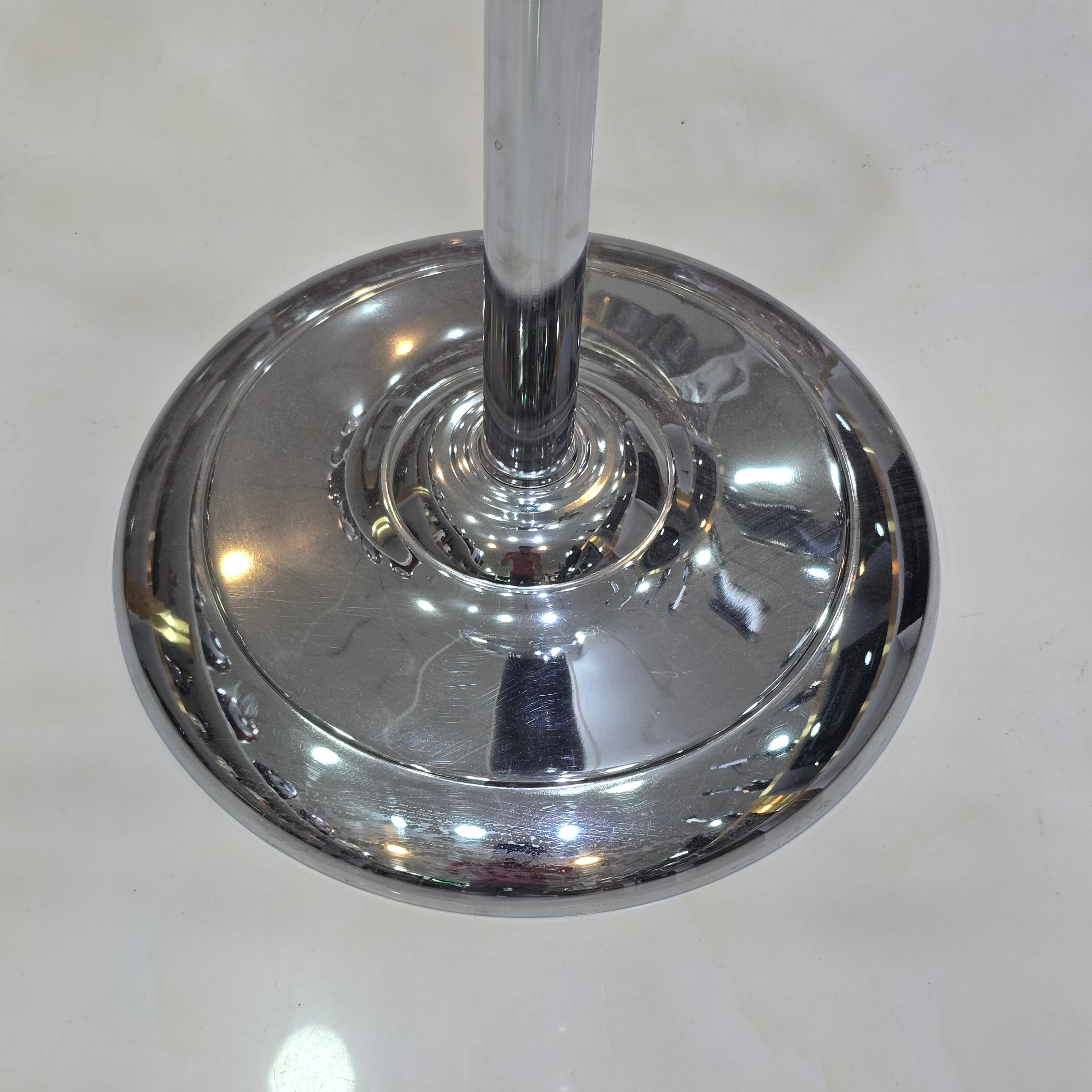 پنکه ایستاده کوئین هوم مدل QH-6680 ریموت دار 5 پره با ارسال رایگان