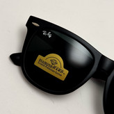 عینک آفتابی ریبن ویفرر شیشه سنگ مشکی که همراه پک کامل ریبن Rayban WAYFARER RB 2140 سایز 54 (ارسال رایگان)