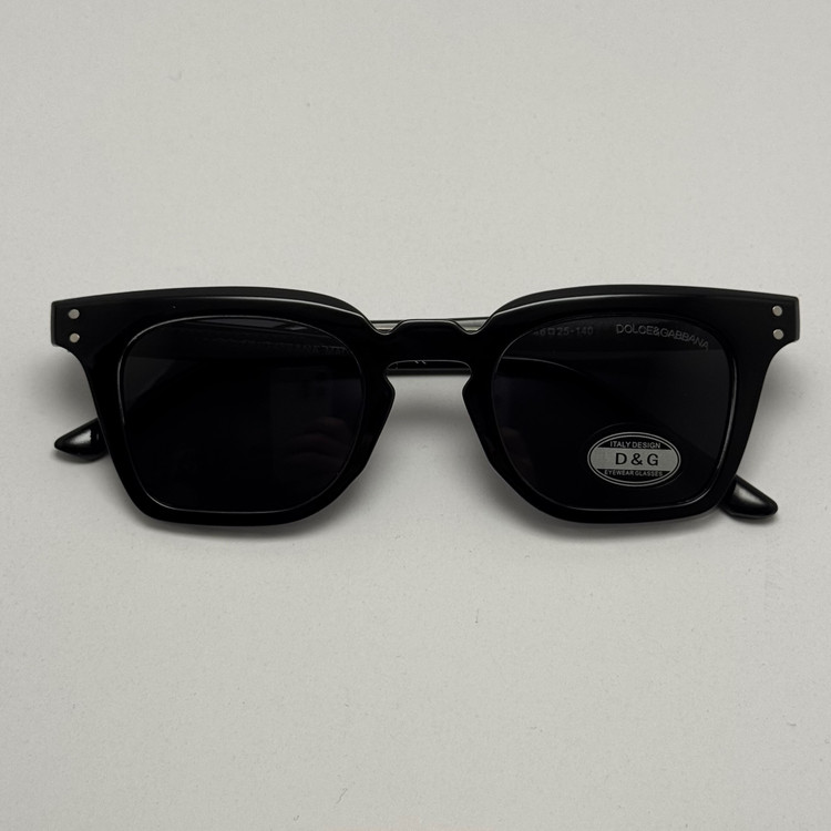 عینک آفتابی پلاریزه دولچه گابانا DOLCE GABBANA دسته سیم کشی شده لولا فنر مشکی کد 7707 (ارسال رایگان)
