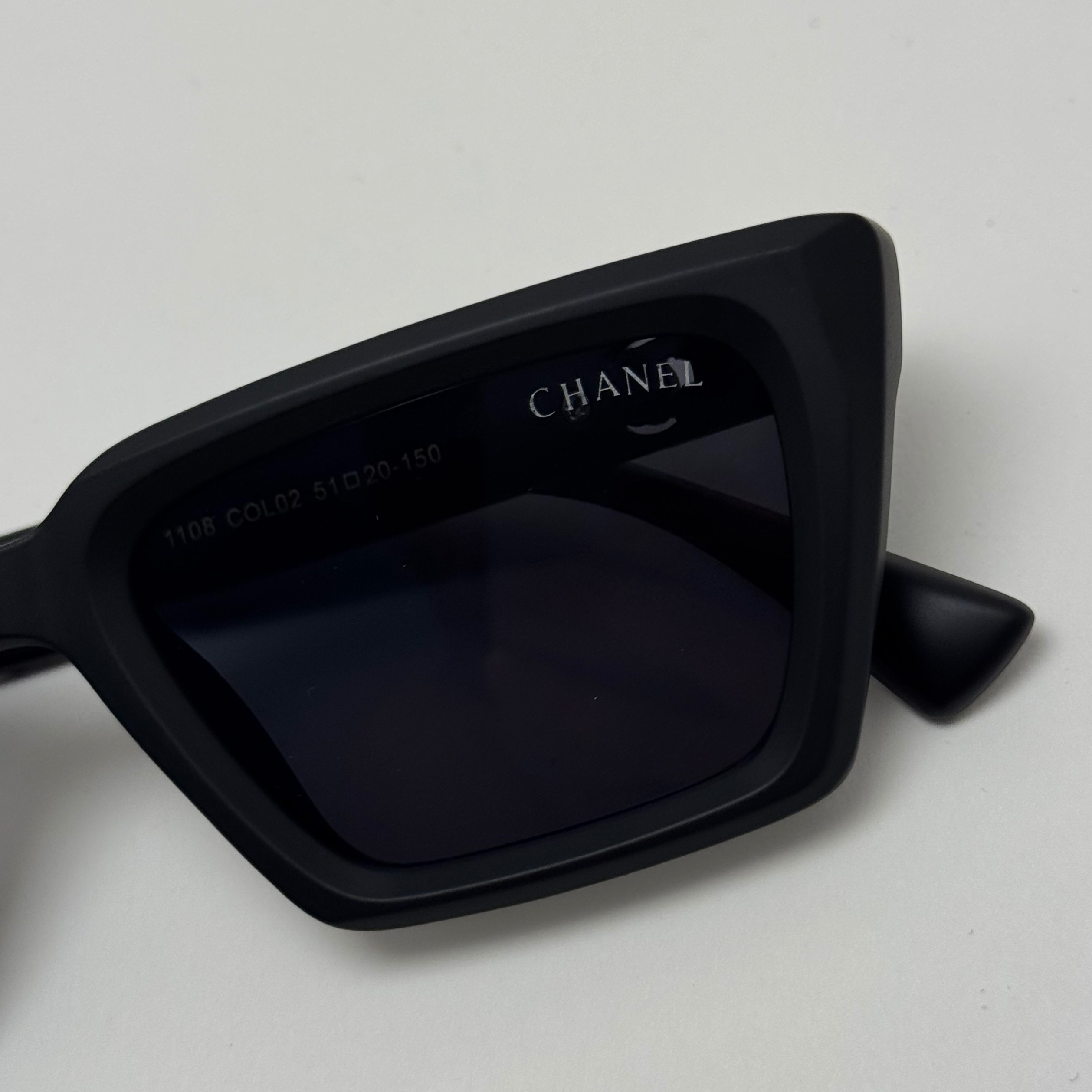 عینک آفتابی زنانه شنل CHANEL تمام مشکی کد رفرنس 1108 - کیفیت مستر - لولا دوبل (ارسال رایگان)