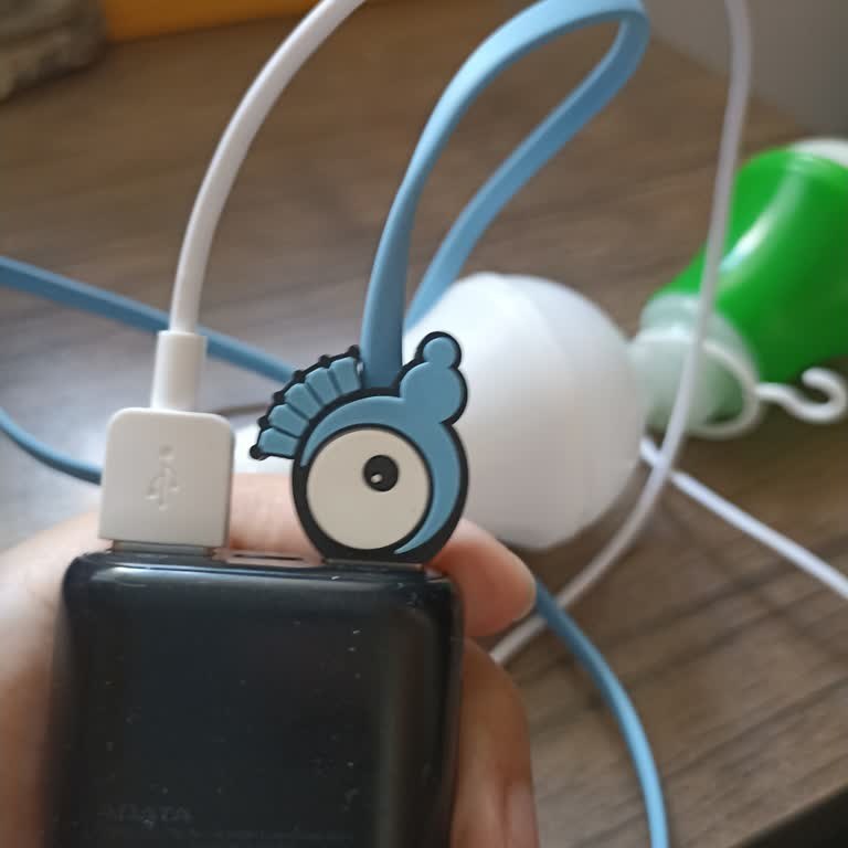 لامپ ال ای دی یو اس بی چراغ LED USB مسافرتی کد 8080 پرفروش باحداقل سود ارسال رایگان ایکس
