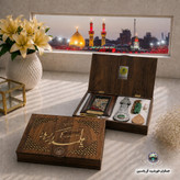 بسته فرهنگی سوغات کربلا ( علمدار کربلا ) 7عنوان سنگ حرم و قاب فرش و عطر و آب سرداب حرم حضرت عباس تسبیح مهر تربت کربلا