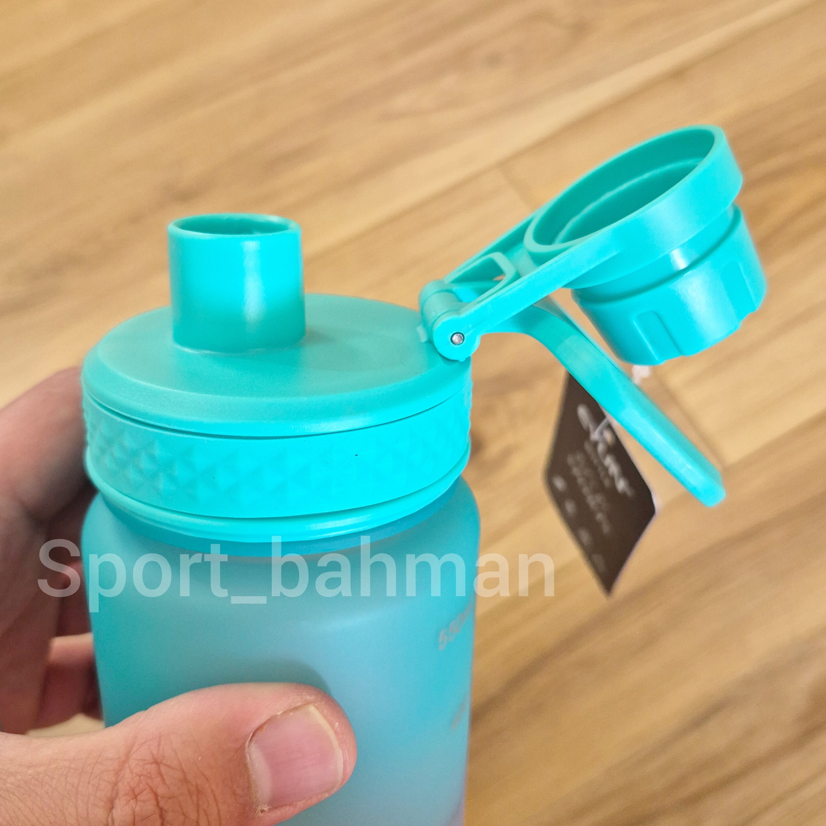 قمقمه ورزشی 550 میلی لیتری ایون EYUN